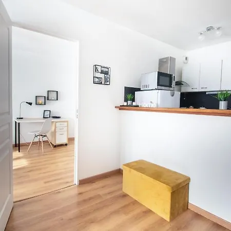 Apartmán Le Retro Chic - T2 Haut Standing Au Coeur De - 48 M2 Corbeil-Essonnes