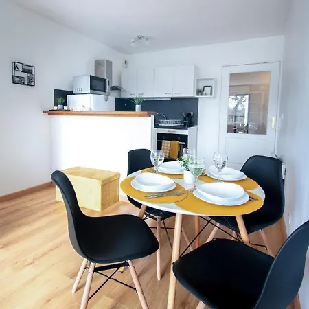 Le Retro Chic - T2 Haut Standing Au Coeur De - 48 M2 * Corbeil-Essonnes