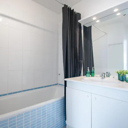 Le Retro Chic - T2 Haut Standing Au Coeur De - 48 M2